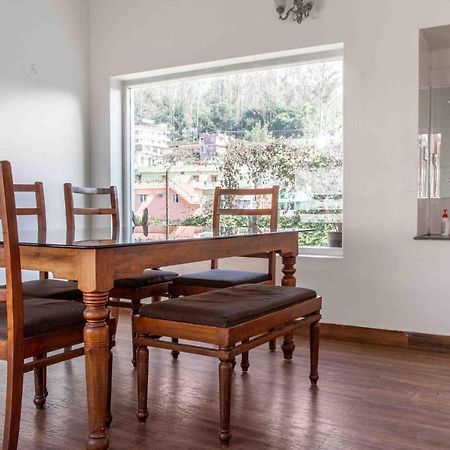 Pine View Stay Ooty Buitenkant foto